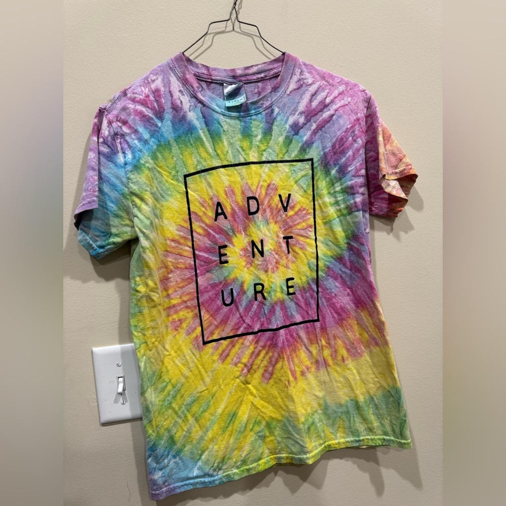 Gildan Vibrant Tie-Dye Cotton Shirt
